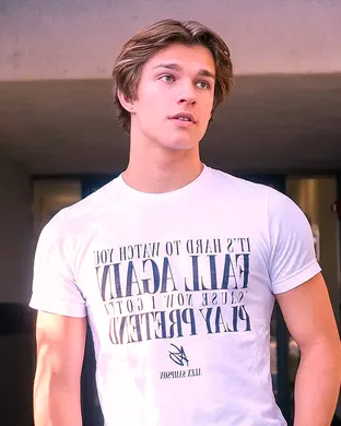 Alex Sampson