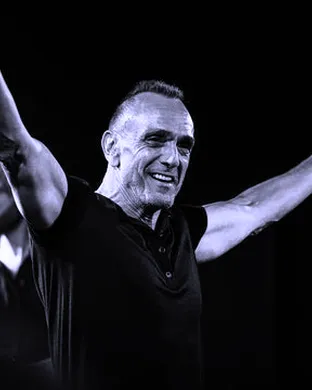 Hank Azaria and the EZ Street Band