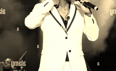 Kenny Lattimore